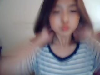 Koreansk datter på web kamera